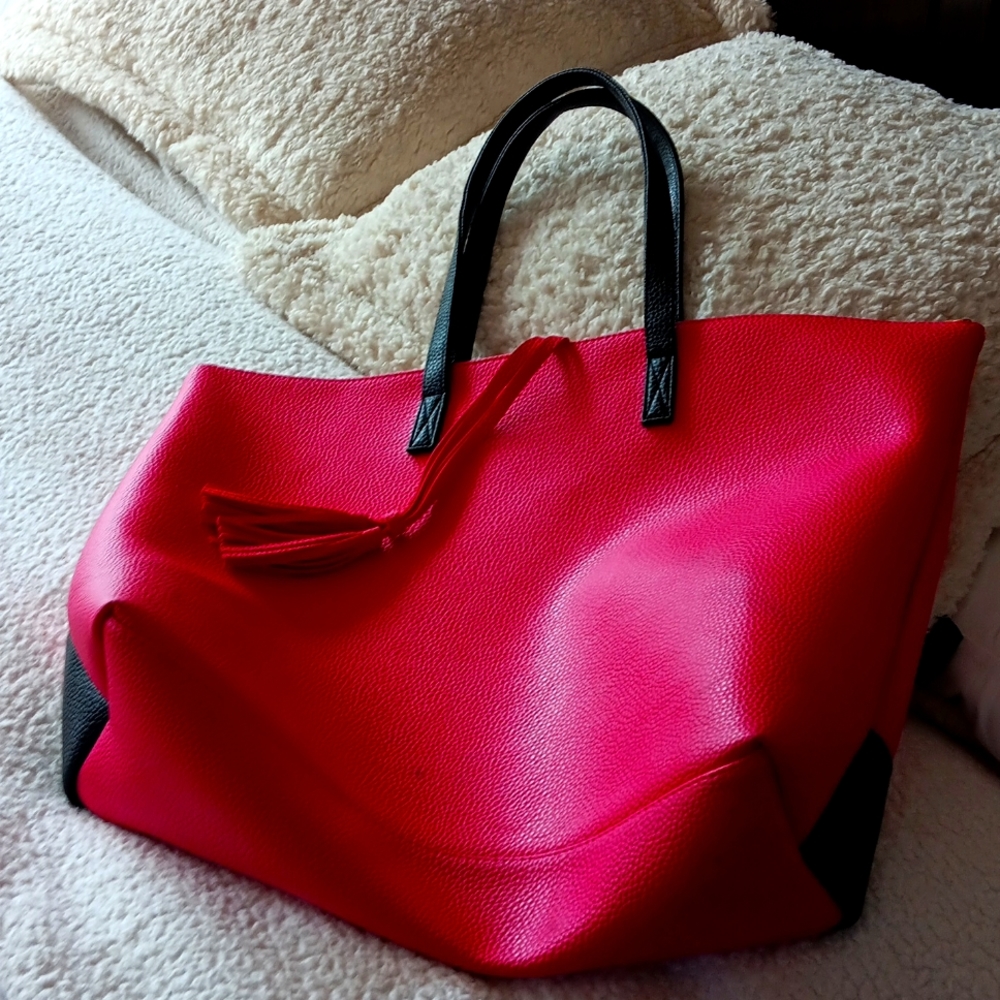 Womens satchel/travel bag